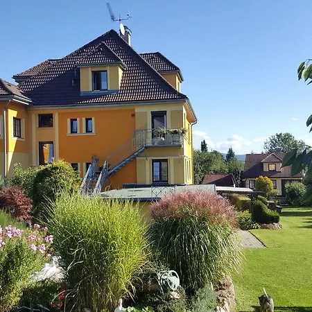 Aparthotel Medovil 3*